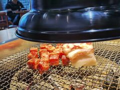 雪花肉粒-肉甲韩国木炭烤肉(新壹街1店)