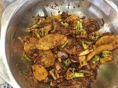 -嘎嘎鸭下巴·爆辣干锅(明教寺店)