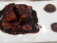 招牌红烧肉-老人和饭店(淮海中路店)