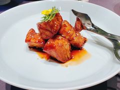 经典沪式熏鱼-北京泰富酒店-柏景轩中餐厅