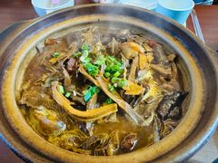 -魏铭鱼头捞饭(晋阳路店)