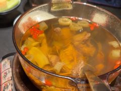 -鸽子侯·家宴·平价海鲜(市图书馆店)