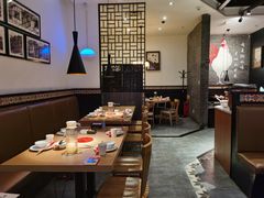 大堂-李子坝梁山鸡(北碚万达五鸡哥店)