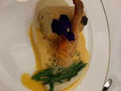 -The Diamond Jubilee Tea Salon at Fortnum & Mason
