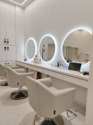 -Meng Lang 梦郎白金店