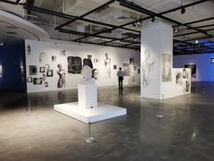 -chi K11艺术空间展览厅