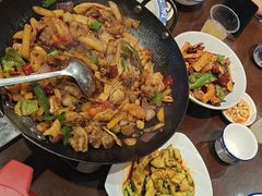 -富正毅三下锅(体育馆店)
