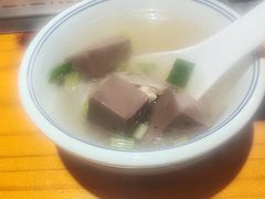 -九道菜有鸡鱼头(石鼓路店)