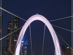 -南京眼步行桥