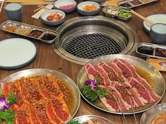 -明洞阿姨·韩式酱蟹烤肉·创意料理(三元桥店)