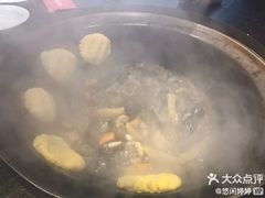 -缘福乡村铁锅炖民宿(八达岭店)