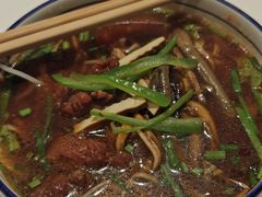 -镇南锅盖面馆(解放路店)