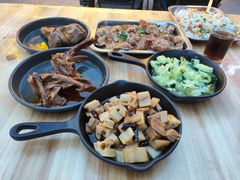-去吃小龙虾·江湖菜·烧烤(南滨路店)