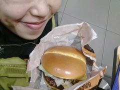 -汉堡王(金鹰天地广场店)