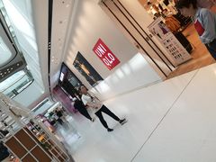 -优衣库(太原龙湖万达广场店)