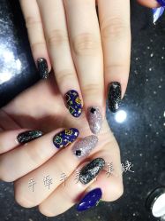 -手牵手美甲