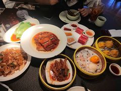 -蝴蝶里·粤菜·点心(滨江龙湖店)