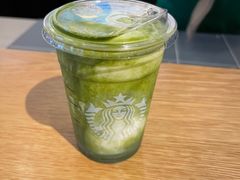 -星巴克臻选(威海威高广场店)