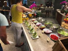 -三亚湾海居铂尔曼度假酒店