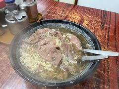 猪润面-维记咖啡粉面(福荣街店)