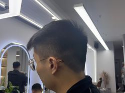 -D.G造型·烫发染发接发