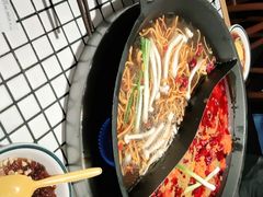 -董眼镜火锅(洪崖洞总店)