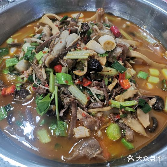 三只鸟本地特色菜馆(上饶总店)