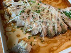 清蒸武昌鱼-莲餐厅·湖北菜·藕汤是头牌(愚园路店)