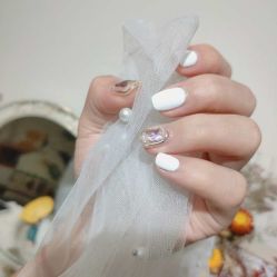-YCai简薇美甲美睫美妆