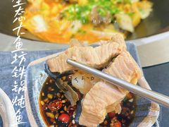 -老刘生态大鱼坊铁锅炖鱼(赛马场店)