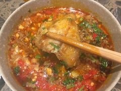 -肖肖酸萝卜鱼火锅(总店)