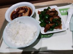 -老乡鸡(上海品尊国际中心店)