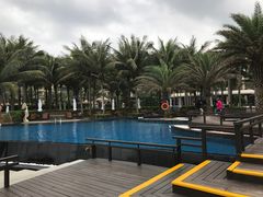 -岘港皇冠假日酒店