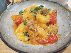 -HELLO 27 意面·沙拉·帕尼尼