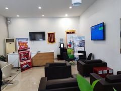 -上海交运崇明上汽荣威4S店(崇明区店)