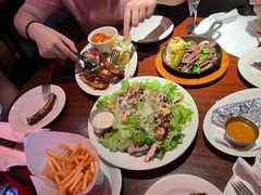 -Chili's Cafe&Bar奇利斯(滨江店)