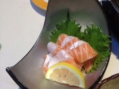 三文鱼腩刺身-晴季寿司(红旗街万达店)