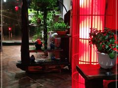 大堂-大匠工房古船木艺术餐厅·猪肚鸡专门店(长白仙岛店)