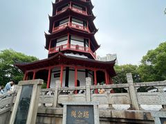 -绳金塔