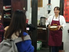 -吾介小籠館