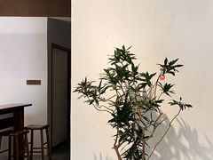 -四個柿子麵包屋
