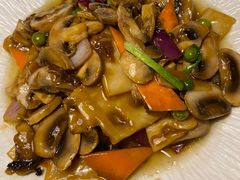 -雀舞云南菜(天津天河城购物中心店)