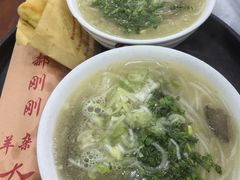 大碗羊汤-郝刚刚羊杂割(柳巷店)