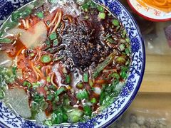 -陇上全荟兰州传统牛肉面(延吉路店)