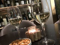 -wineapp葡萄酒餐吧(外滩金融中心店)