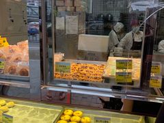 面包甜点陈列柜-鲍师傅糕点(西站店)