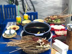 -马路边边·成都串串(翠柏路店)