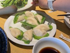 -关东小磨东北菜(上海长风大悦城店)