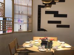 -关东小磨东北菜(上海长风大悦城店)
