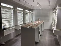 -目艮眼镜SHOWROOM(品牌集合店)